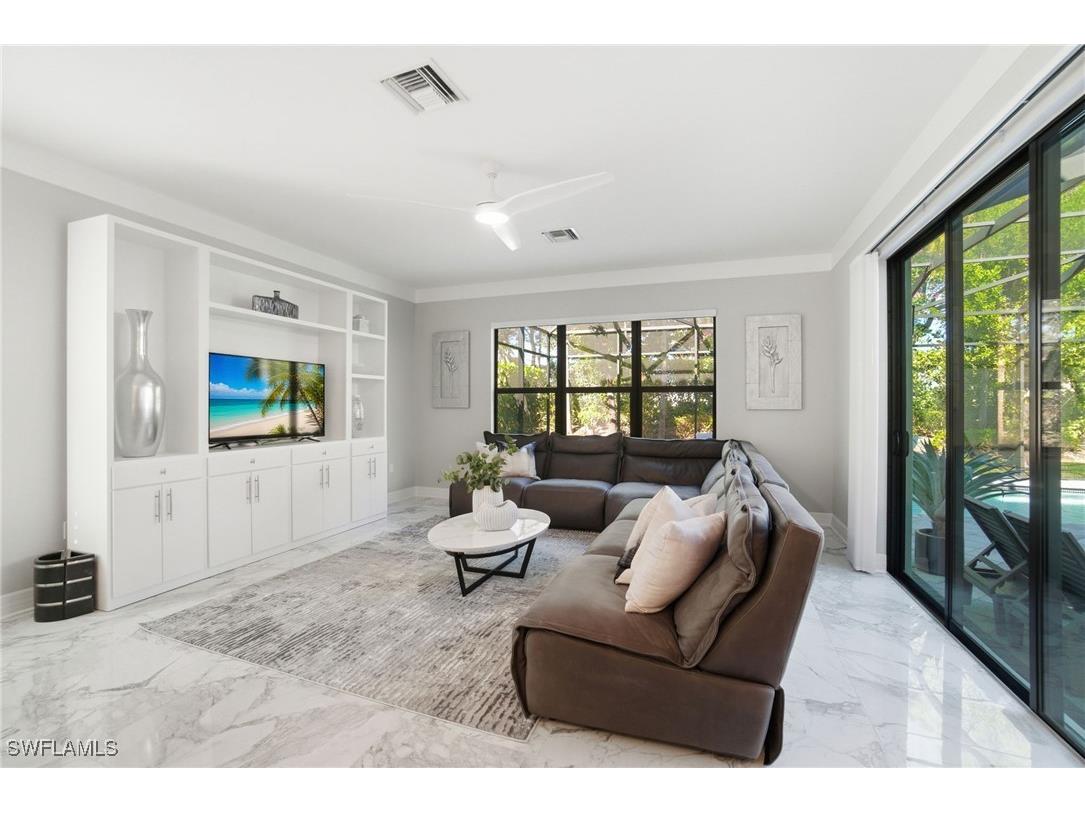4654 Kensington Circle Naples FL 34119 225084053 image2