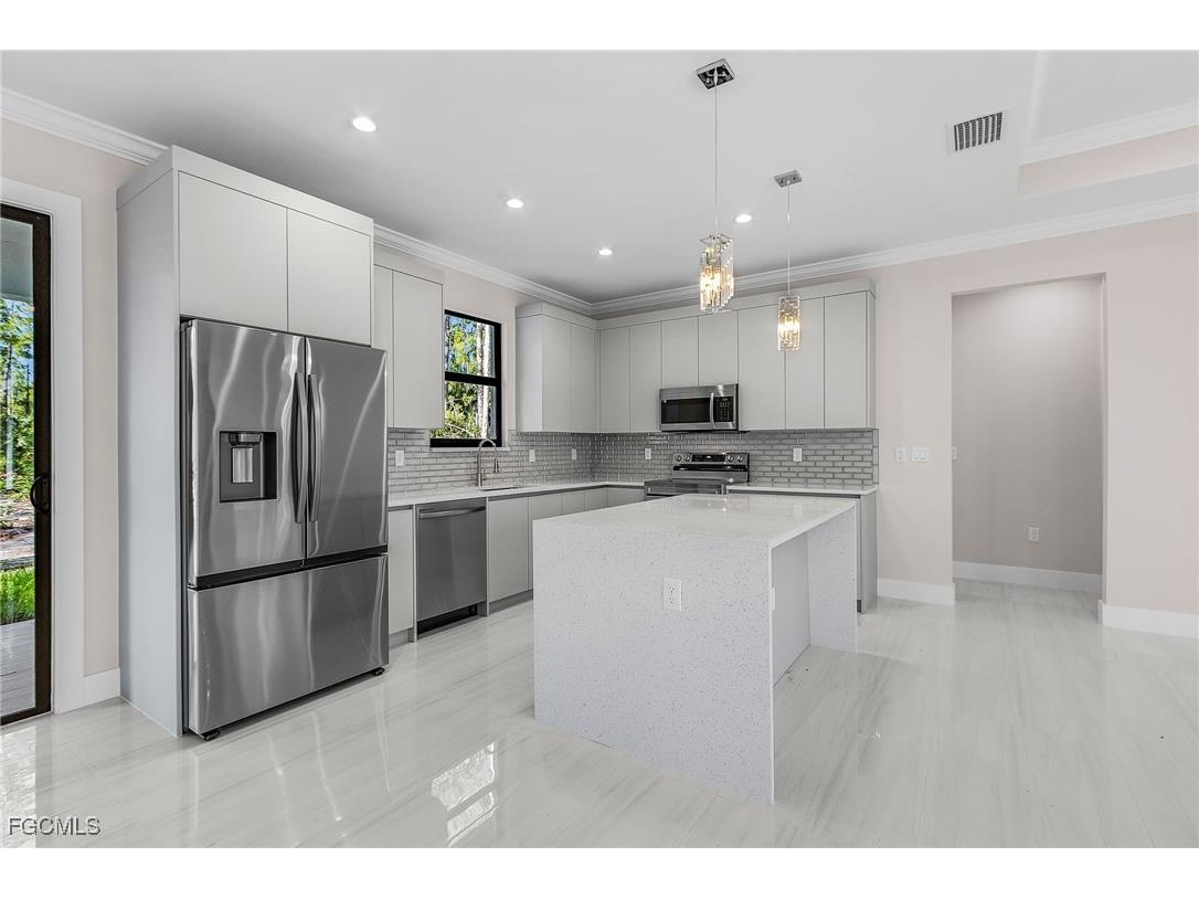 4656 24th Avenue SE Naples FL 34117 2025020126 image8