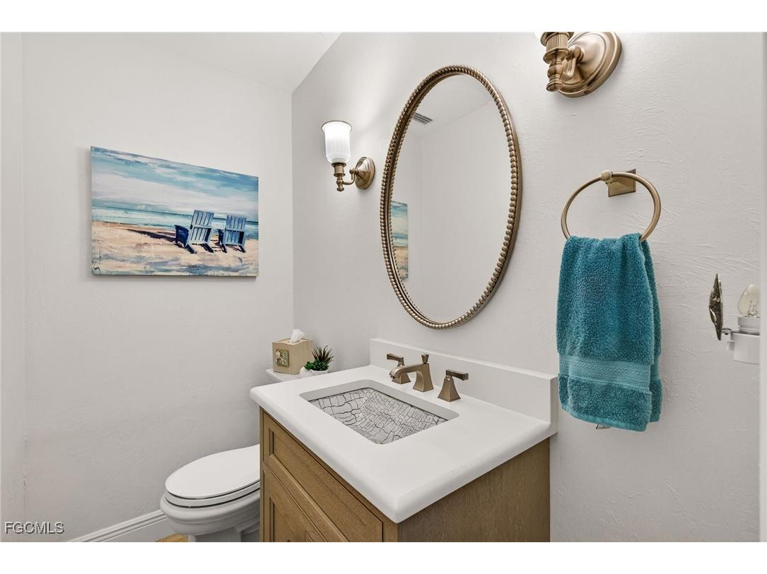 4656 S Landings Drive Fort Myers FL 33919 2025021735 image23