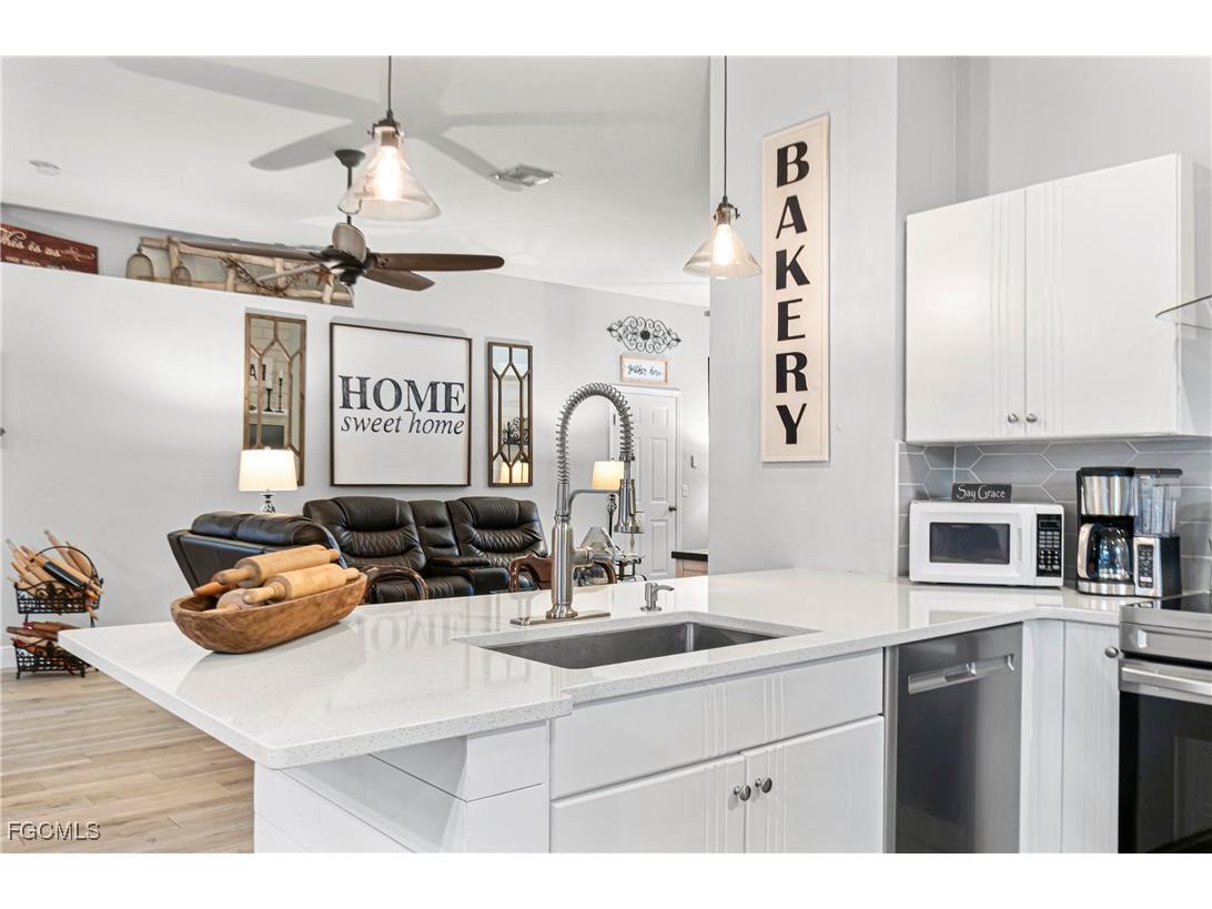 4656 Varsity Circle Lehigh Acres FL 33971 2025025066 image16