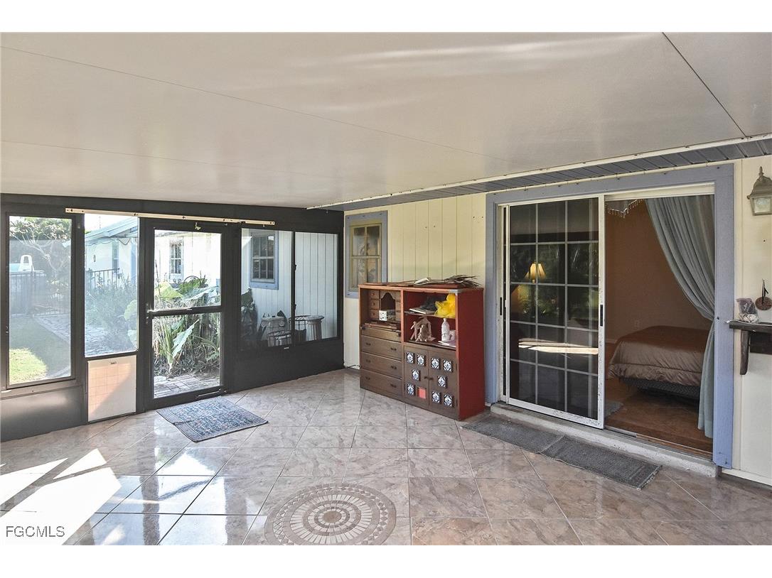 4658 Gulf Shore Road Saint James City FL 33956 2025017402 image3