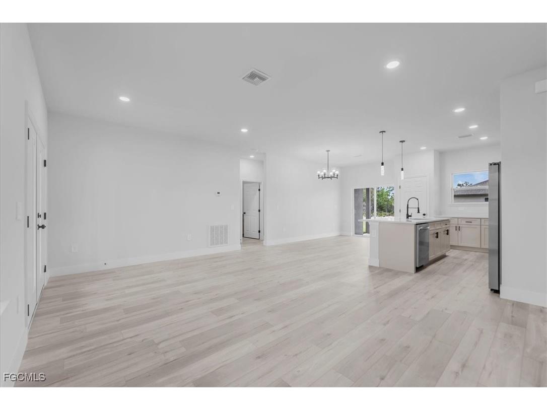 4659 San Ignacio Drive Sebring FL 33872 2025025199 image4