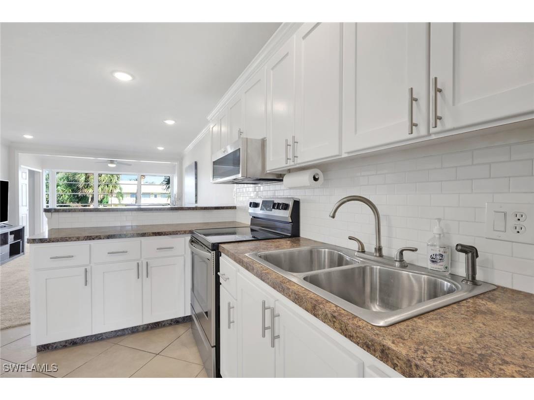 466 12th Avenue S #466 Naples FL 34102 225078863 image15