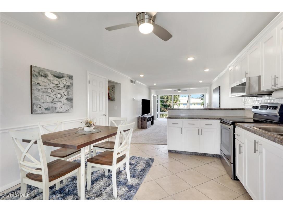 466 12th Avenue S #466 Naples FL 34102 225078863 image16