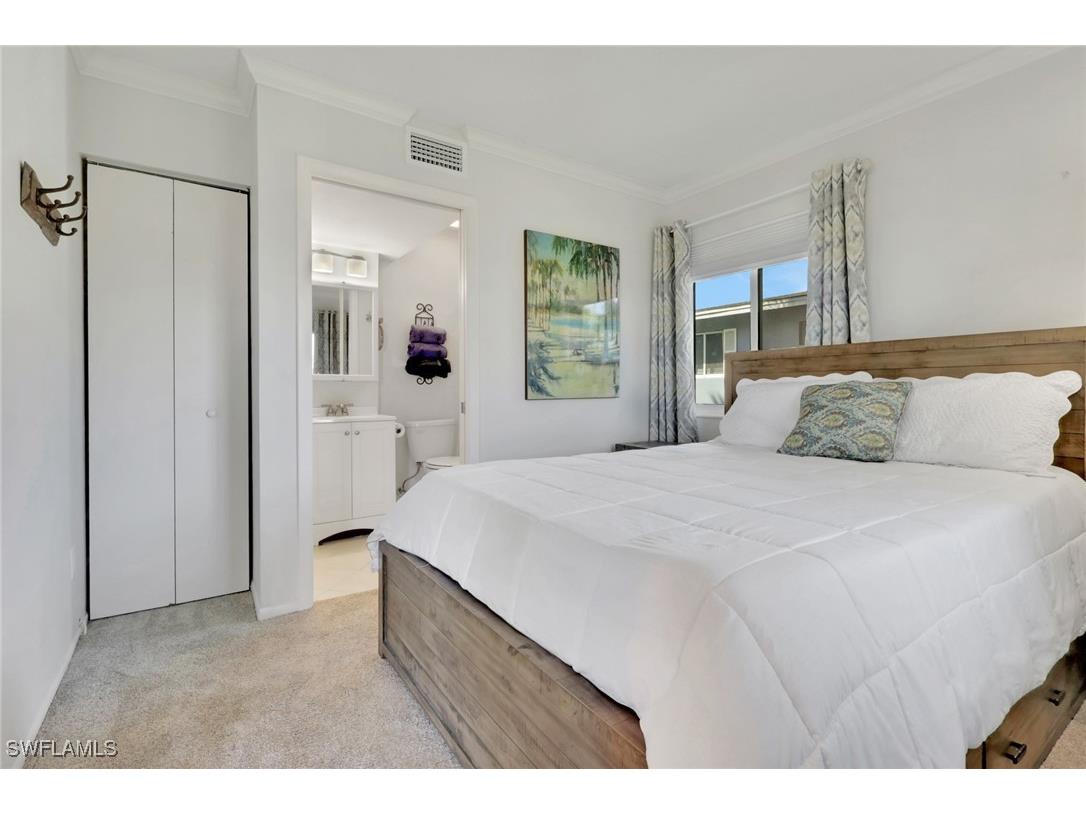 466 12th Avenue S #466 Naples FL 34102 225078863 image24