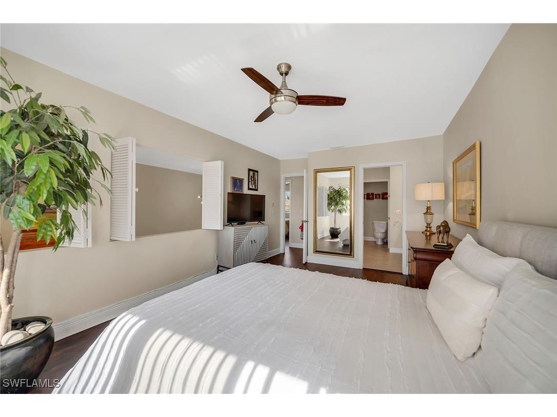 466 Bristle Cone Lane #34 Naples FL 34113 226002520 image18