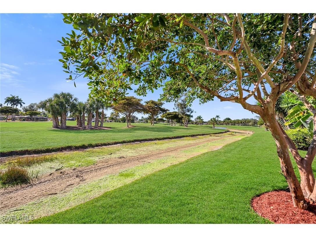 466 Bristle Cone Lane #34 Naples FL 34113 226002520 image35