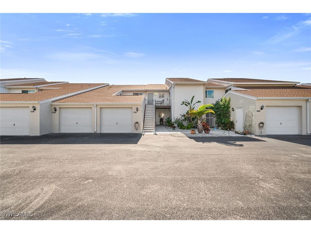466 Bristle Cone Lane #34 Naples FL 34113 226002520 image37