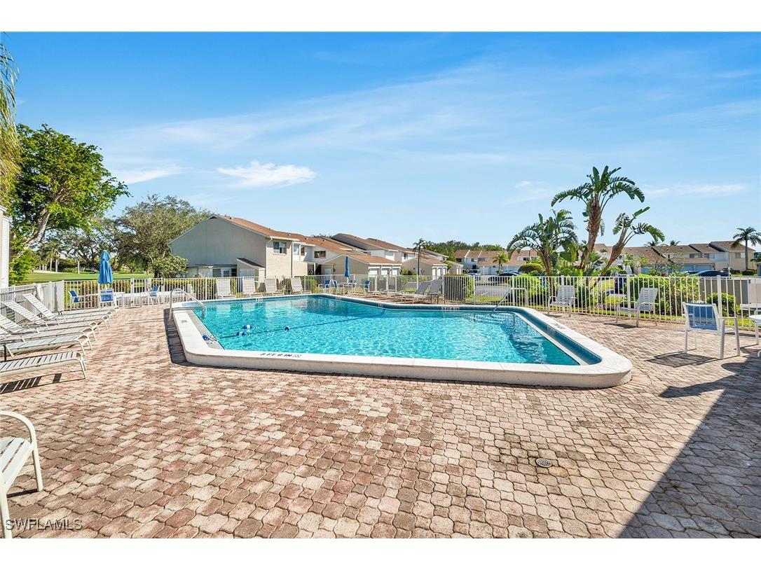 466 Bristle Cone Lane #34 Naples FL 34113 226002520 image44