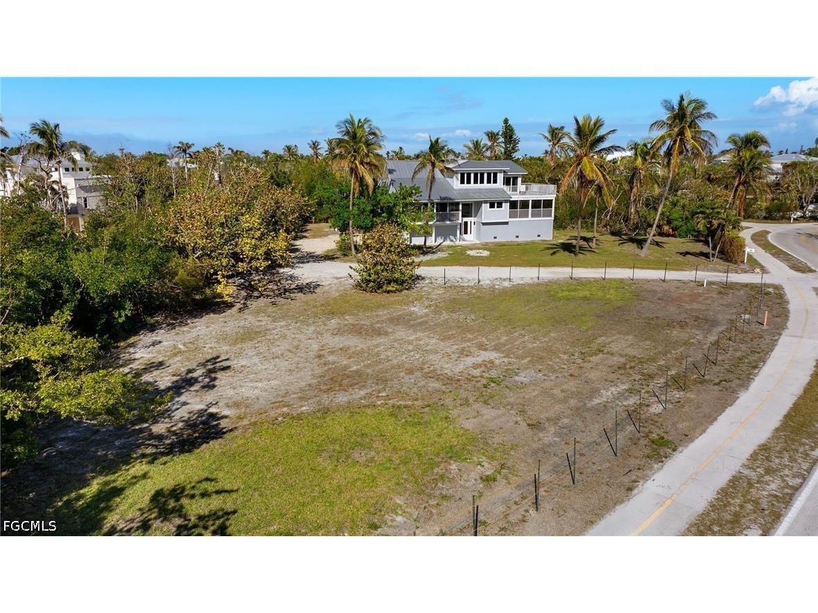 466 E Gulf Drive Sanibel FL 33957 2026029028 image6