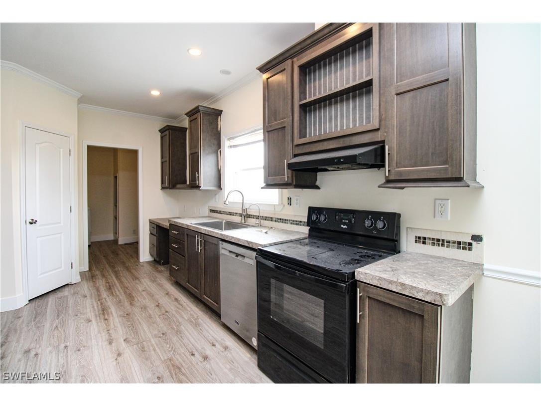 4660 43rd Avenue NE Naples FL 34120 226006654 image13