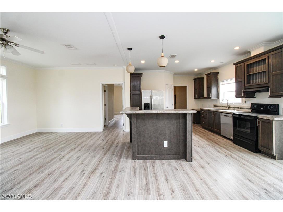 4660 43rd Avenue NE Naples FL 34120 226006654 image15