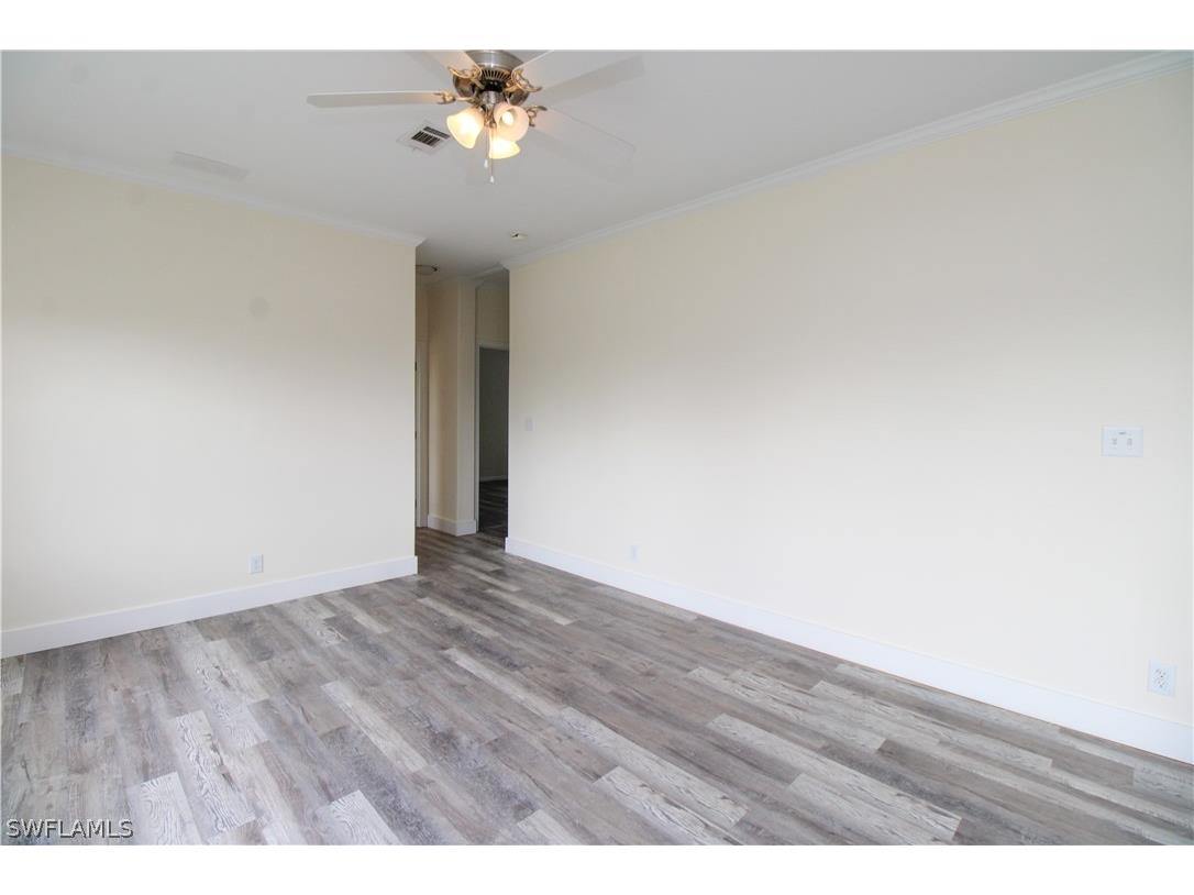 4660 43rd Avenue NE Naples FL 34120 226006654 image17