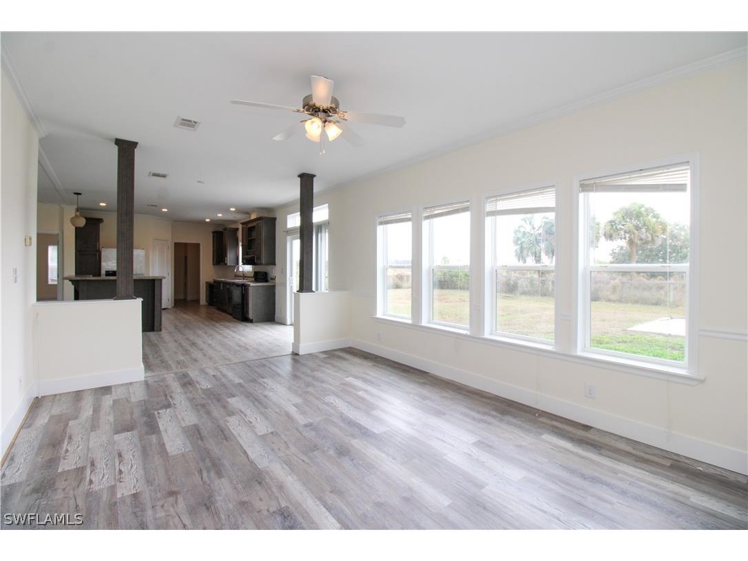 4660 43rd Avenue NE Naples FL 34120 226006654 image18