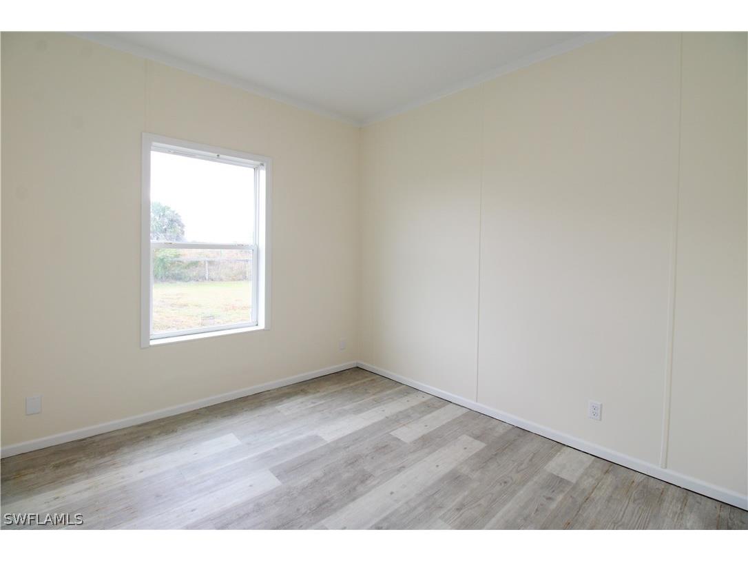 4660 43rd Avenue NE Naples FL 34120 226006654 image25