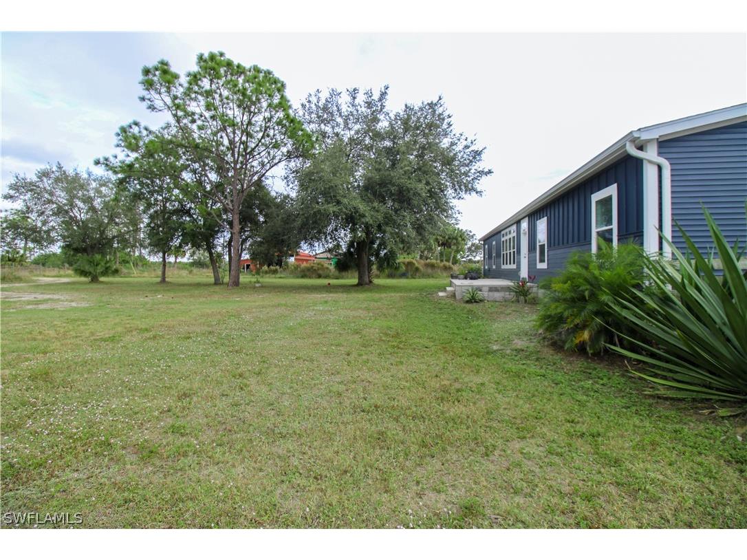 4660 43rd Avenue NE Naples FL 34120 226006654 image40