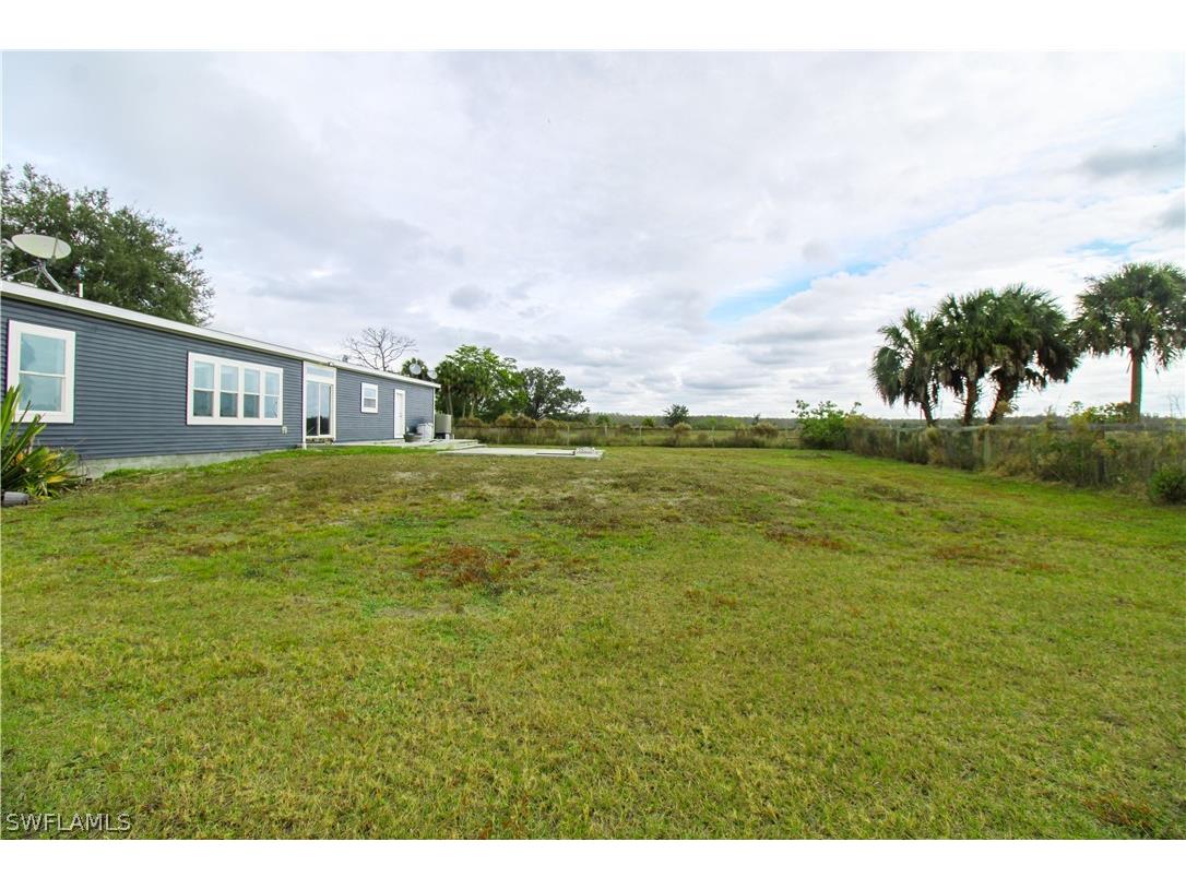 4660 43rd Avenue NE Naples FL 34120 226006654 image44