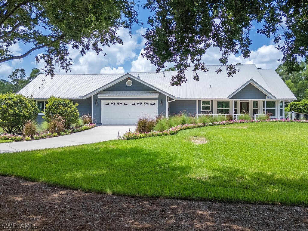 4660 7th Avenue NW Naples FL 34119 224057909 image1