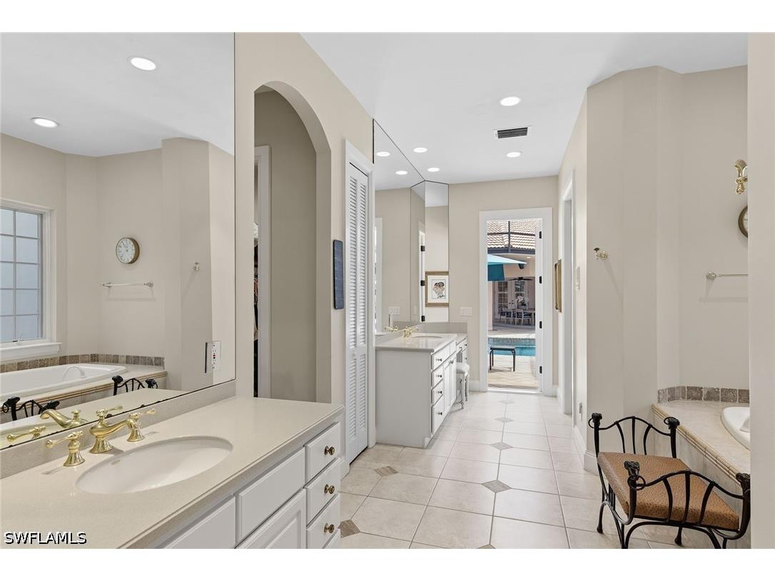 4661 Idylwood Lane Naples FL 34119 226019424 image19