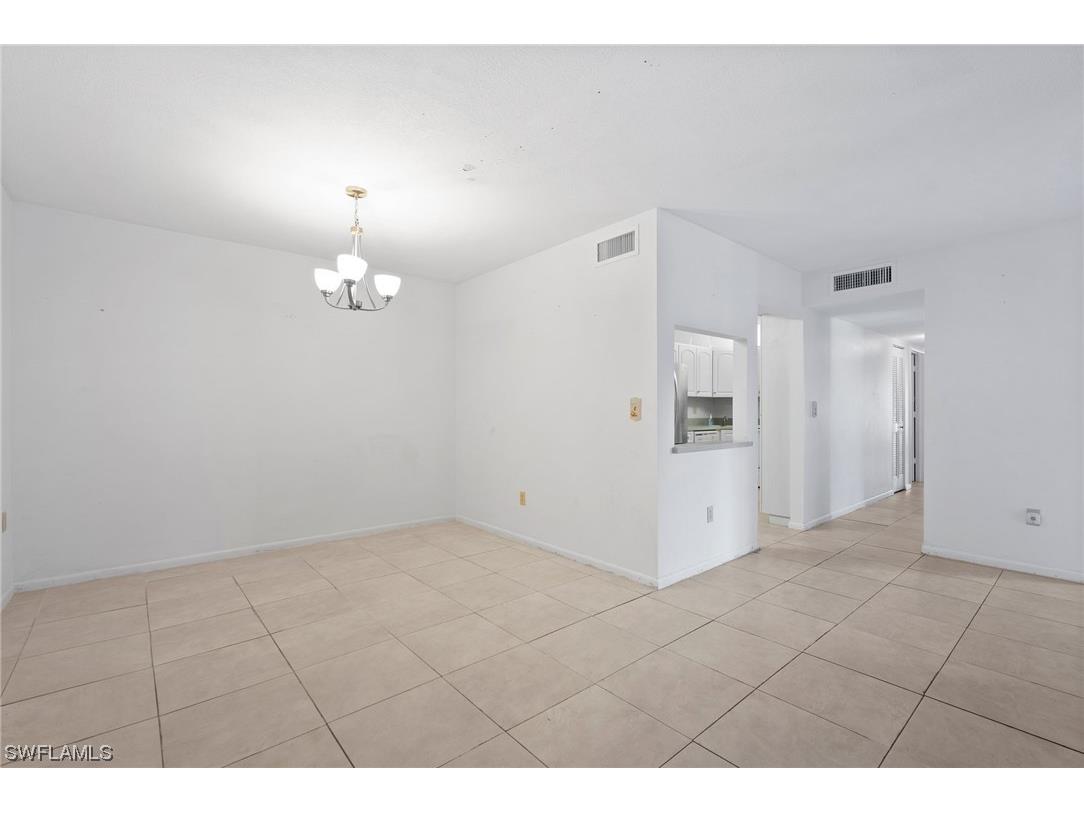 4661 Lakeside Club Boulevard #12 Fort Myers FL 33905 223023910 image1