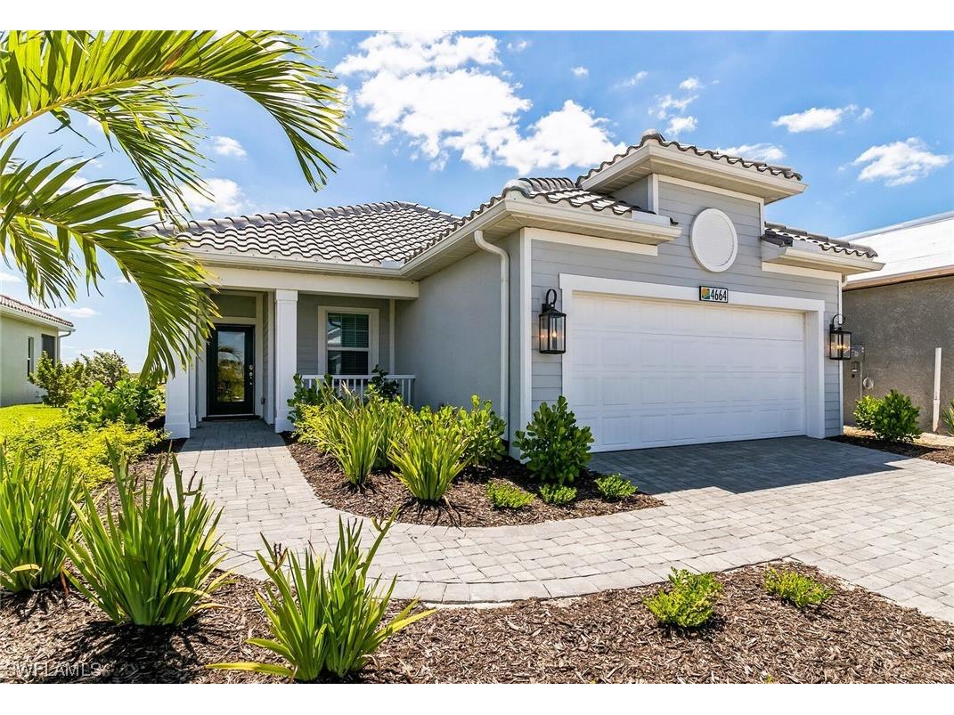 4664 Centaurus Circle Naples FL 34120 223044654 image1