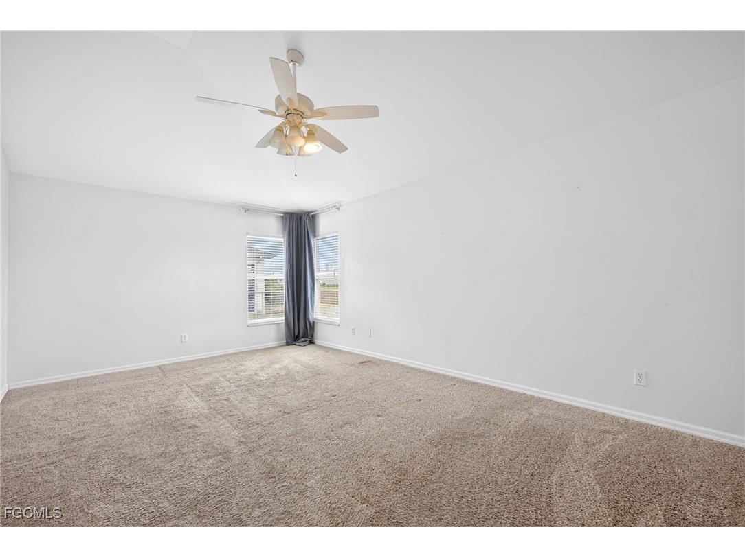 4664 Varsity Circle Lehigh Acres FL 33971 2025024859 image17