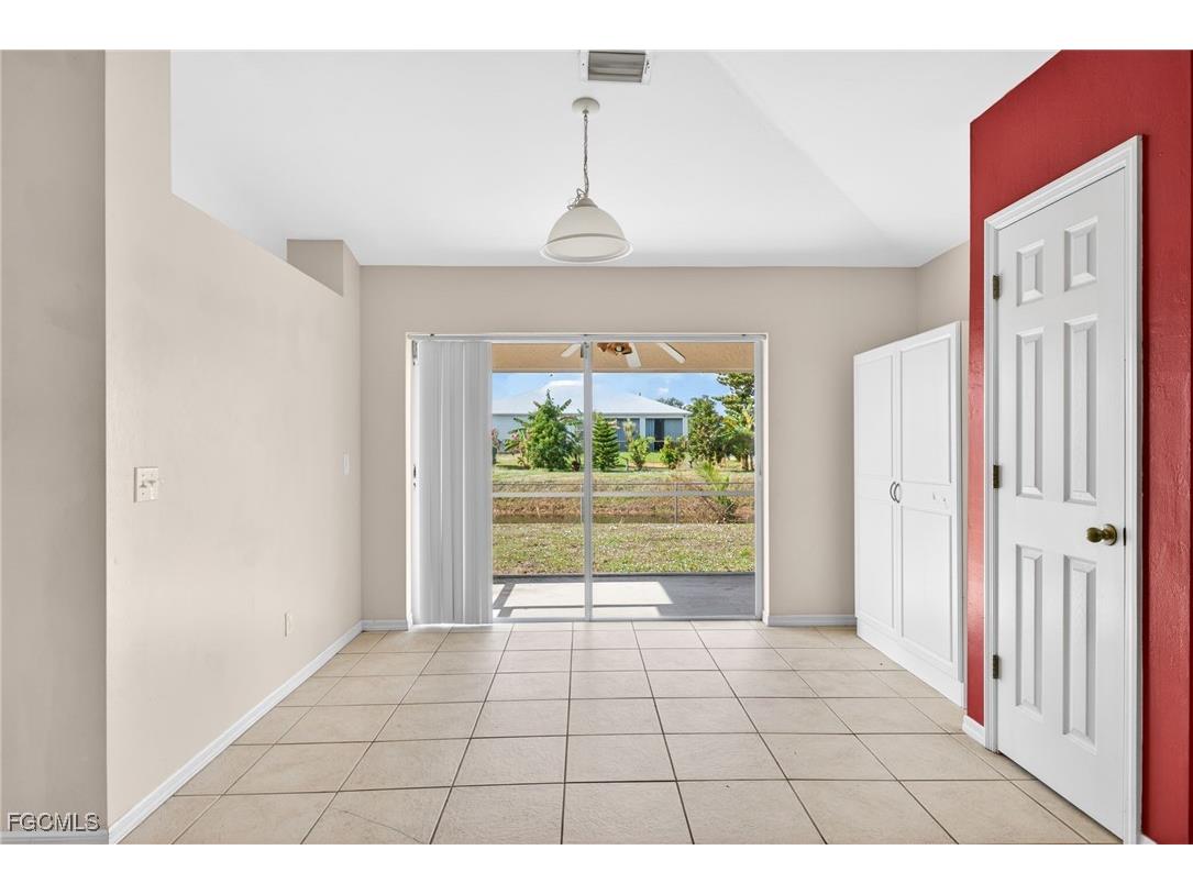 4664 Varsity Circle Lehigh Acres FL 33971 2025024859 image19