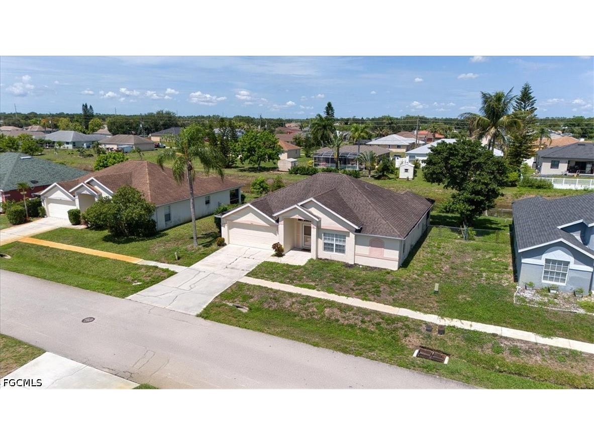 4664 Varsity Circle Lehigh Acres FL 33971 2026025681 image3