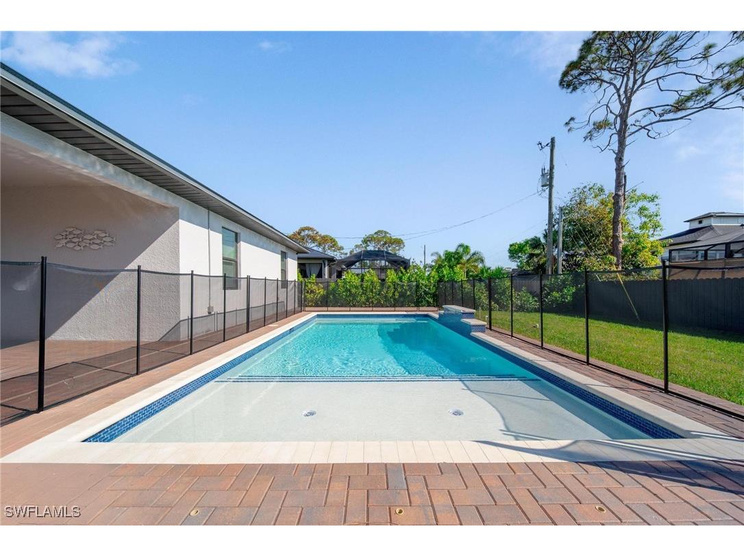 4665 Keylargo Lane Bonita Springs FL 34134 225080254 image36