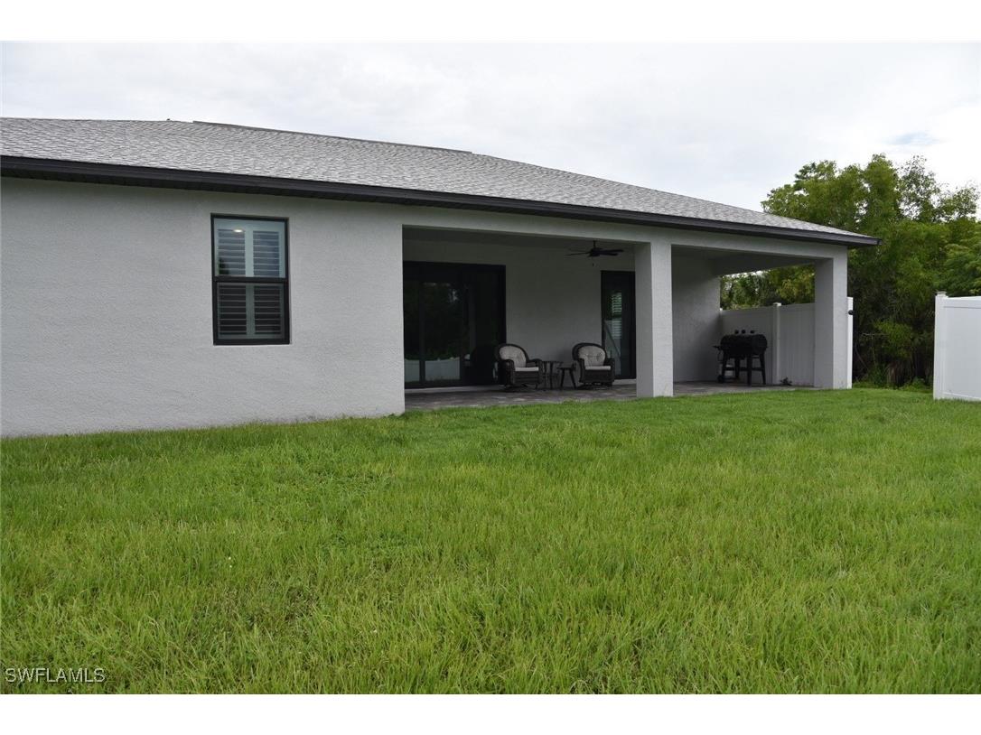 4666 Villa Capri Lane Bonita Springs FL 34134 225061535 image7