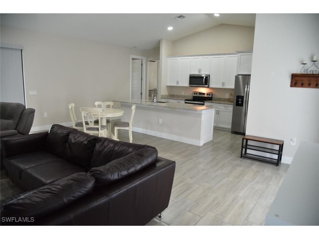 4666 Villa Capri Lane Bonita Springs FL 34134 225067933 image9