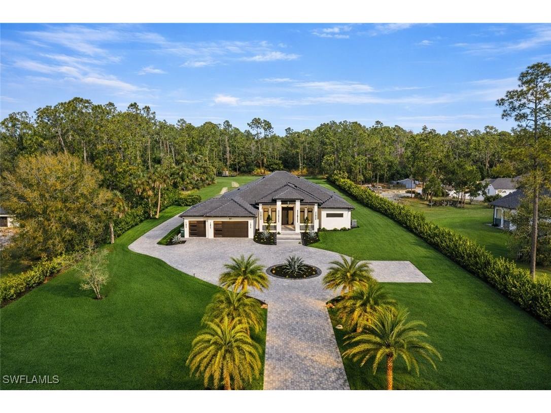 467 20th Avenue NE Naples FL 34120 226002672 image1