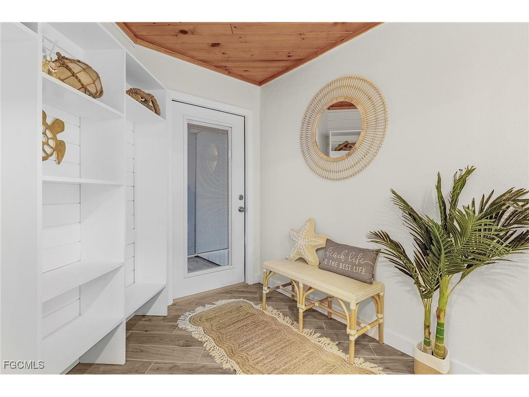 467 Madison Court Fort Myers Beach FL 33931 2025019458 image14