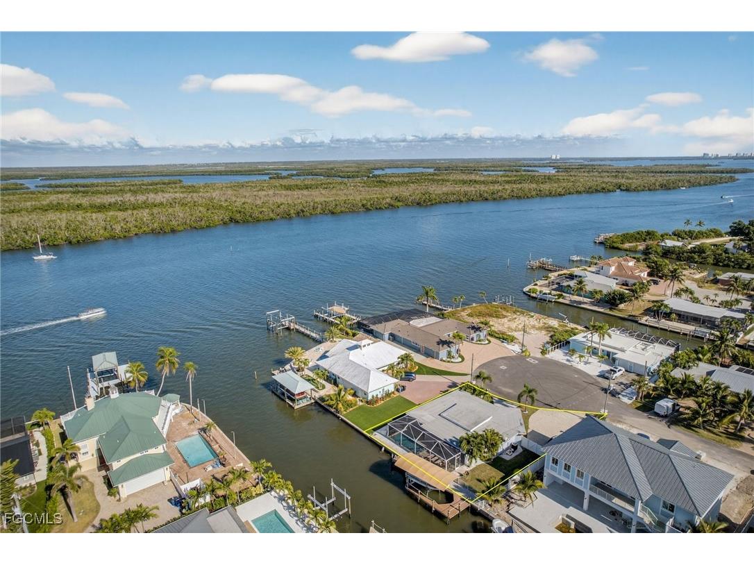 467 Madison Court Fort Myers Beach FL 33931 2025019458 image36