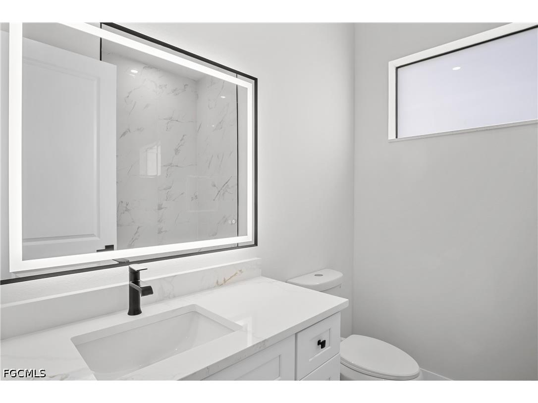 467 NE 5th Avenue Cape Coral FL 33909 2026028062 image16
