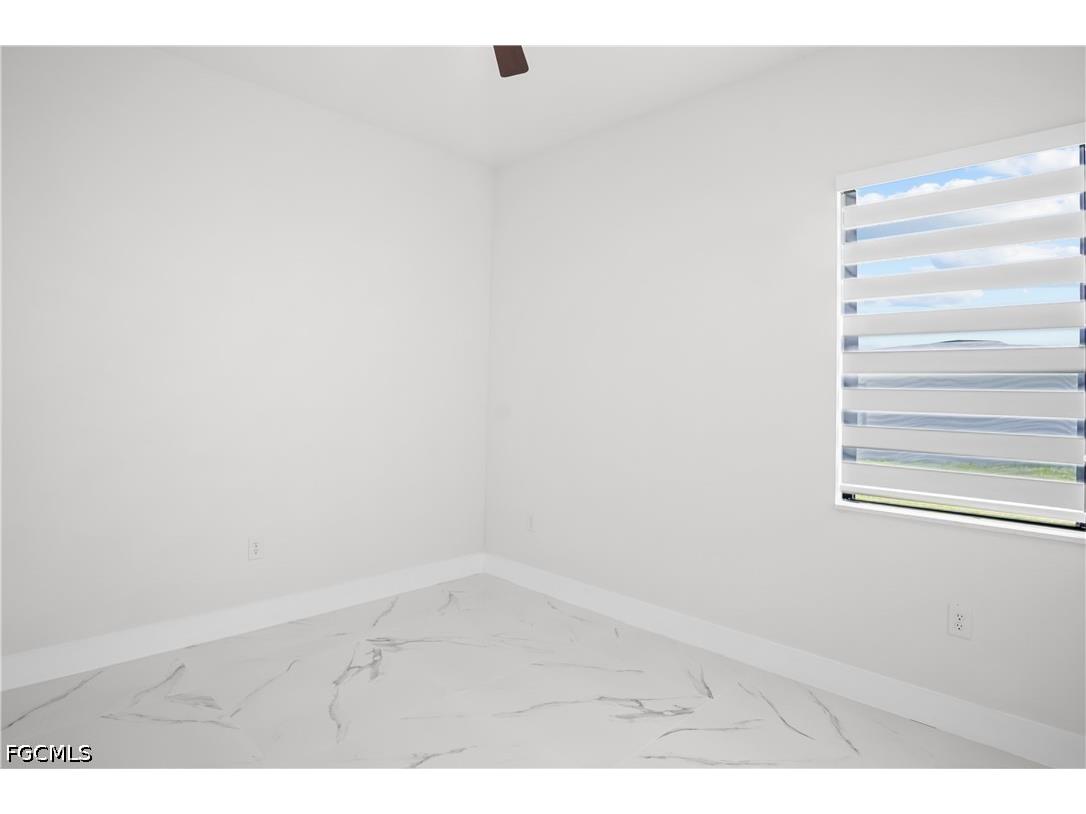 467 NE 5th Avenue Cape Coral FL 33909 2026028062 image17