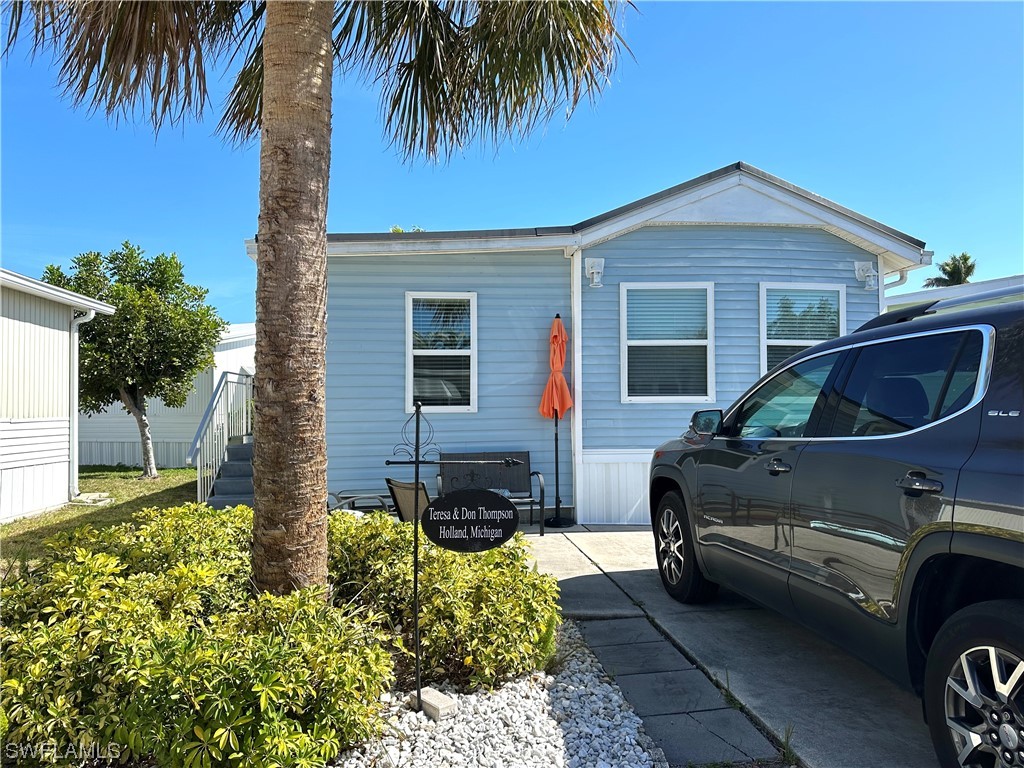 4670 Lafayette Lane W Estero FL 33928 223025446 image1