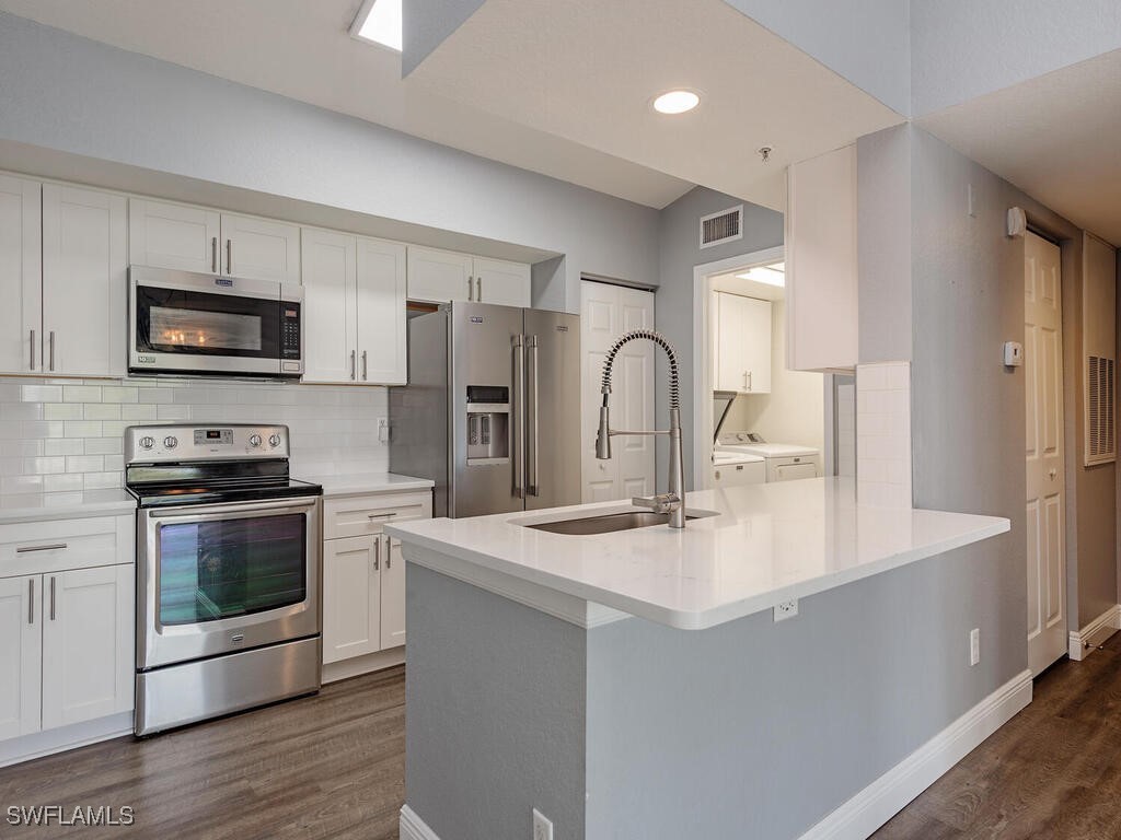 4670 Saint Croix Lane #631 Naples FL 34109 225037417 image9