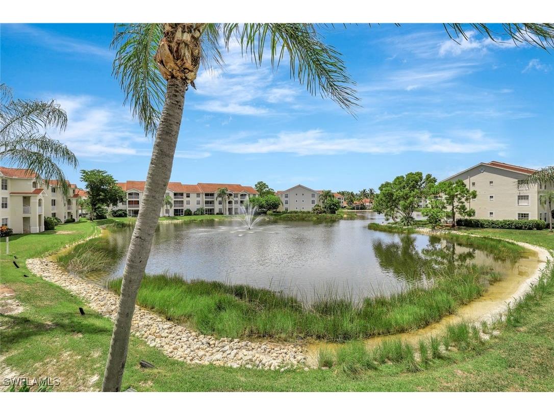 4670 Saint Croix Lane #632 Naples FL 34109 225080865 image1