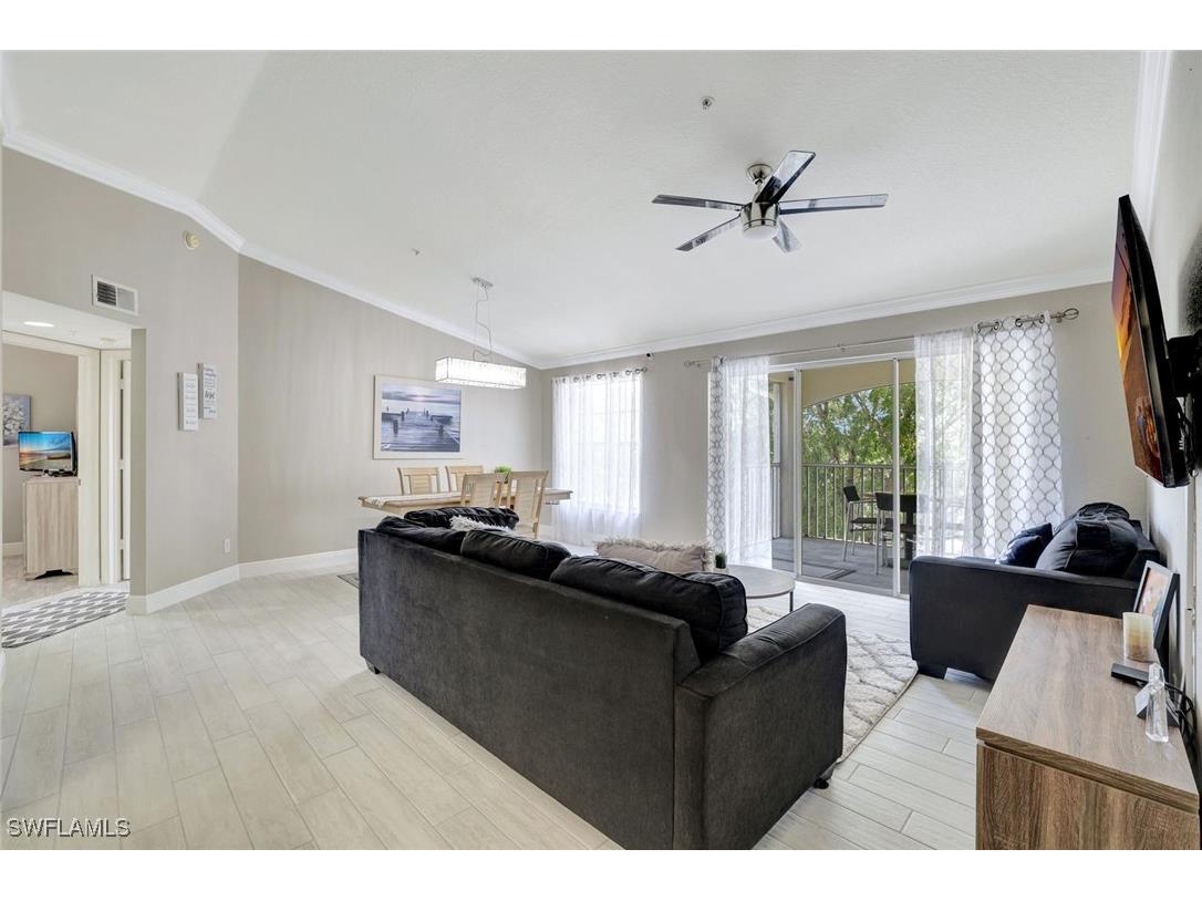 4670 Saint Croix Lane #632 Naples FL 34109 225080865 image5