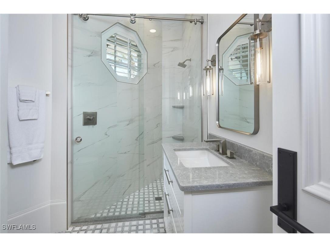 4670 Via Firenze Estero FL 34134 225064944 image16