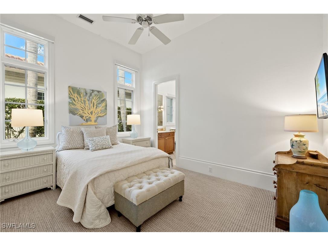 4670 Via Roma Estero FL 34134 225015522 image18