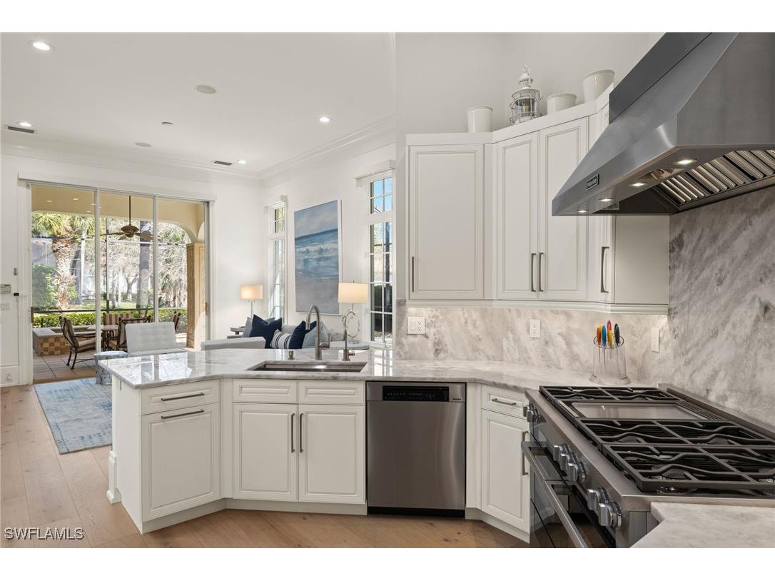 4670 Via Roma Estero FL 34134 225015522 image5