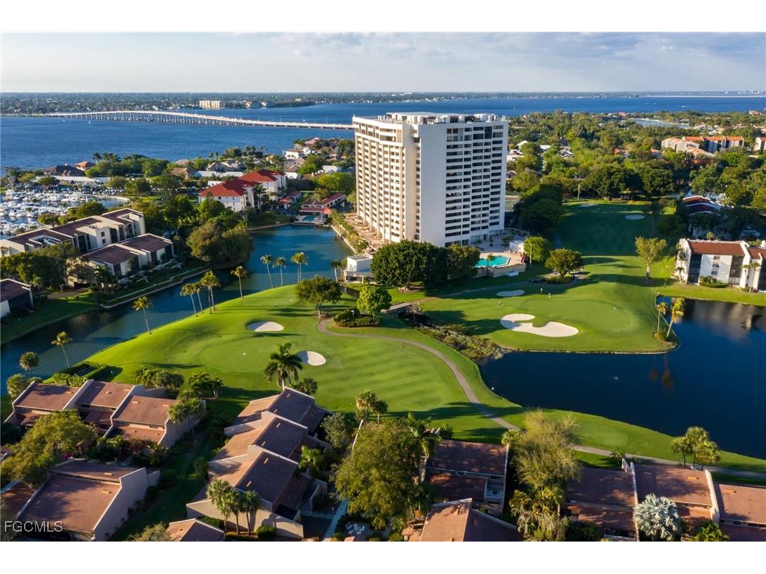 4671 S Landings Drive Fort Myers FL 33919 2025016392 image40