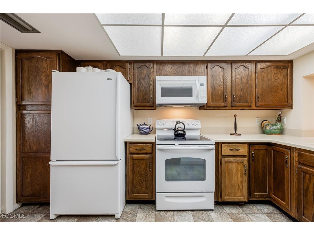 4671 S Landings Drive Fort Myers FL 33919 2025016392 image7