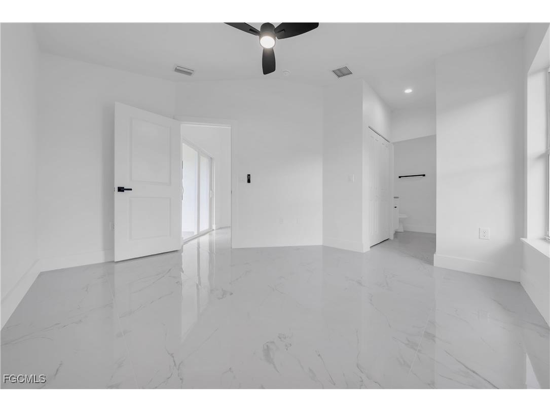 4675/4677 Golfview Boulevard Lehigh Acres FL 33973 2025014323 image24