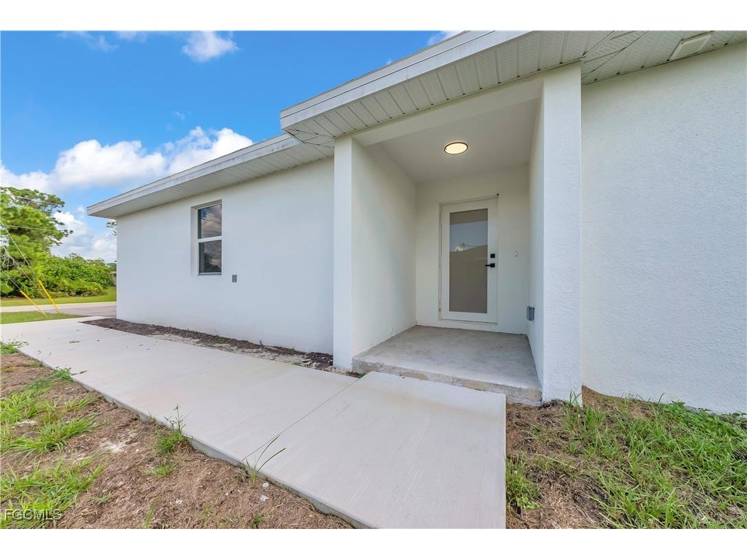 4675/4677 Golfview Boulevard Lehigh Acres FL 33973 2025014323 image30