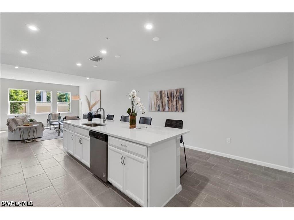 4676 Arboretum Circle #102 Naples FL 34114 226022435 image3