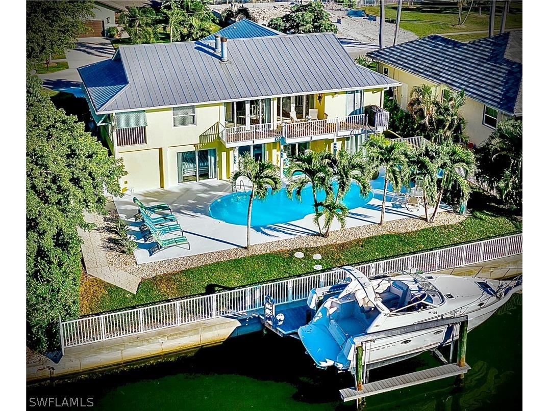 468 Capri Court Marco Island FL 34145 226006829 image1