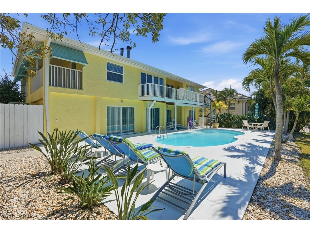 468 Capri Court Marco Island FL 34145 226006829 image2